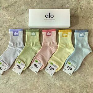 Alo Yoga Socks 5 Pack